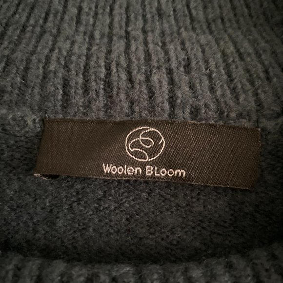 Woolen Bloom, Size M, Dark Gray - Picture 3 of 3